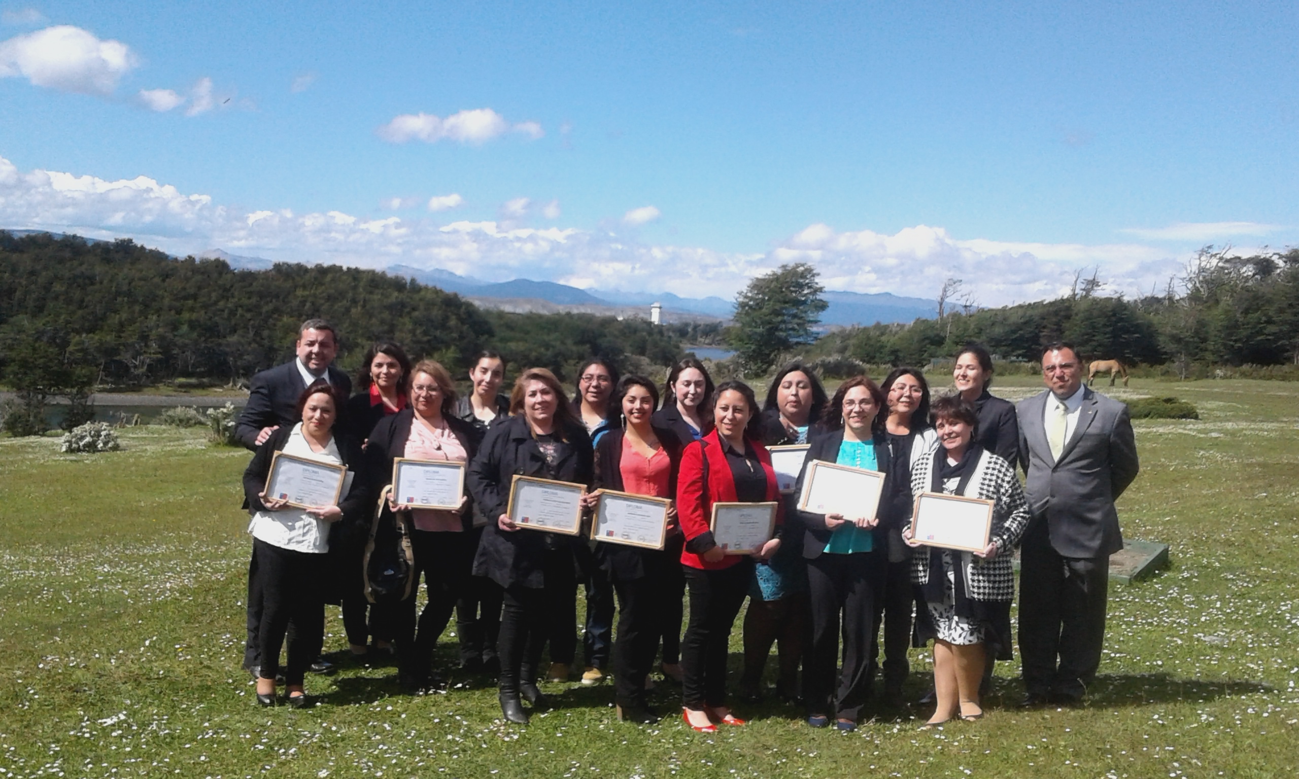 SENCE CERTIFICA A 25 PERSONAS TRAS APROBAR CURSO CLASE”B” DE CONDUCCIÓN